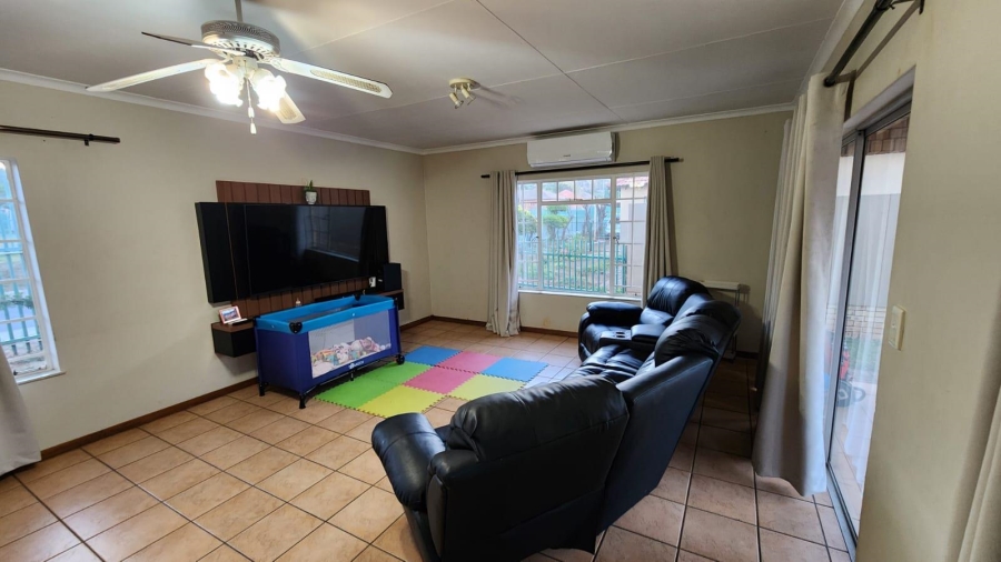 3 Bedroom Property for Sale in Cashan North West